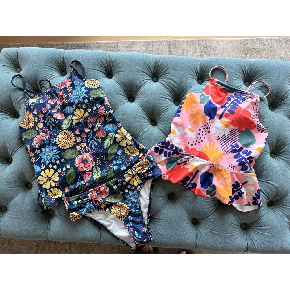 Beachsissi Women’s Size Medium Tankini Swimsuit Bundle